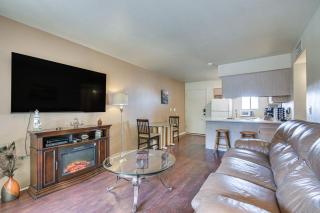 1 Mi to Beach Lake Havasu City Condo with Balcony - Lake Havasu City - 6