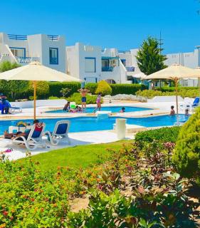 Ras El Hikma Chalet, Beach & Pools, North Coast Egypt - Ras Elhekma - 5