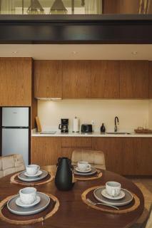 Luxury Loft with Pools, Gym, Rooftop and Panoramic Views - 3