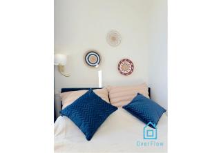 Seredino Navy Apartment- Modern Comfort in a Quiet Location, 5 Minutes to Gdańsk Old Town & Seaside - Gdansk - 7