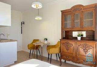 Seredino Navy Apartment- Modern Comfort in a Quiet Location, 5 Minutes to Gdańsk Old Town & Seaside - Gdansk - 5