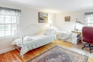 Falmouth Beachtown Getaway - Falmouth - 1