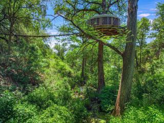 LOFTHAVEN TREEHOUSE A beautiful Sky Yurt - Spicewood - 0