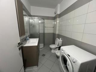 DB Apartament - Uji I Ftohte - 1
