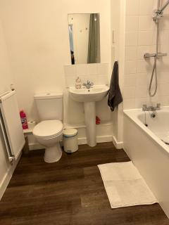Stylish Urban Retreat - London - 6