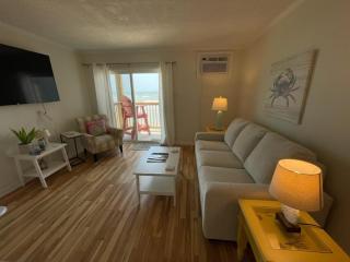 Beachfront Bungalow 124 - North Topsail Beach - 7