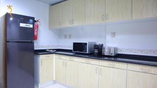 Sophisticated 3BR Stay on Raha Corniche - Elegant Retreat Near Yas Island & Al Raha Beach - 8