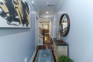 Luxury Atlanta Home with King Bed and Yard - 5
