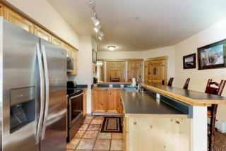 Tenderfoot Lodge 2 Bedroom At The Mountain House Base - 6