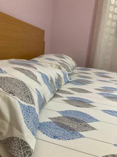 Comfy One-bedroom Flat in Golem, 1BR, 2 Sofas - Golem - 4