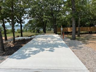 Private RV Pad next to Castle - Skiatook - 5