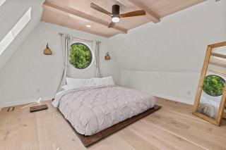 Aframe River Retreat, Sauna, Hot Tub, Workspace, New Build! - 3