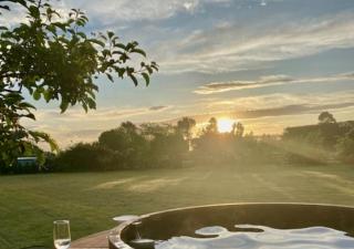Amuri Villas - Clive - 0