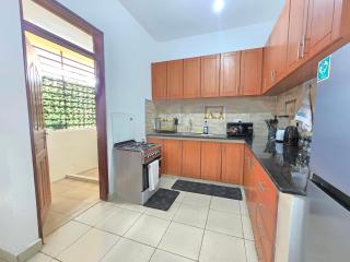 3bed 3baths lift and backupGenTuffoam Apartments,KSM - 3