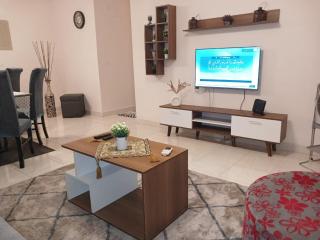 Fully Furnished Apartment in Madinaty B6 - Madinaty - 7