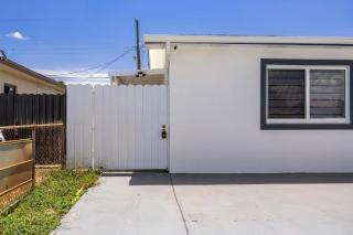 Cozy Apartment with a luxury King Bed - Miami Gardens - 5