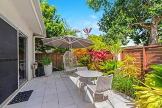 Cove House - Coastal Convenience by the Pool - Palm Cove - 6