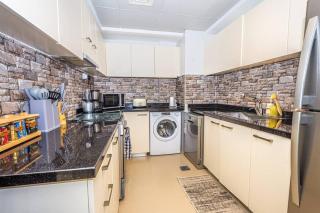 Contemporary Full Ocean View Apartment - Ras al Khaimah - 1