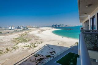 Oceanfront Coastal Apartment - Ras al Khaimah - 2