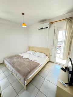 The Cozy Nest - Fully Loaded Apt - Tirana - 0