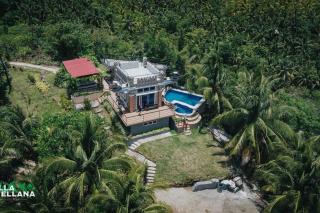 The Mountain side Floating Villa - Baybay - 0