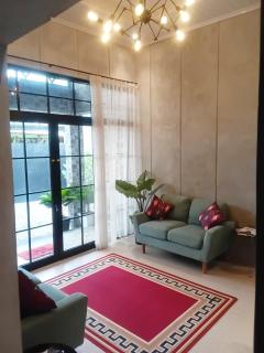 24StaycationHome - 6