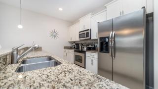 Last Minute Disney Getaway! Private Pool, Hot Tub & Games Room. Book Now! #36072 - Kissimmee - 6