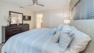 Last Minute Disney Getaway! Private Pool, Hot Tub & Games Room. Book Now! #29616 - Kissimmee - 1