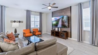 Last Minute Disney Getaway! Private Pool, Hot Tub & Games Room. Book Now! #54399 - Davenport - 0
