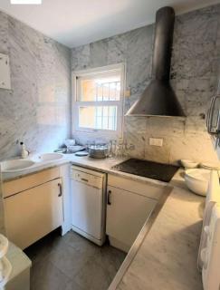 Historical village home w garage - Begur - 1