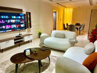 2BR Modern apartment in Dokki - Close to Everything - Il Cairo - 0