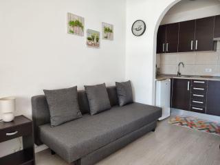 Studio In Well Kept, Central Complex K008 - 3