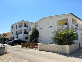 Apartmani Lacić Vir - 0
