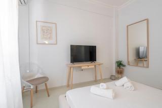 New Renovated Cosy Studio in Koukaki - Athens - 3