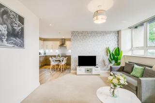 Modern Comfort flat Town Centre up to 8 people - Stevenage - 2