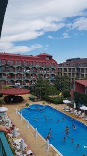 Apartmán pro 2 - 4 osoby - bílá budova v areálu hotelu Kokiche Sunny Beach, Nesebar, Bulharsko - Sunny Beach - 5