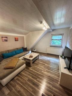 Gemütliche Ferienwohnung am Bach - Waltershausen - 4