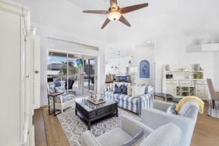 Alluring waterfront home with W exposure, pool/dock - 7