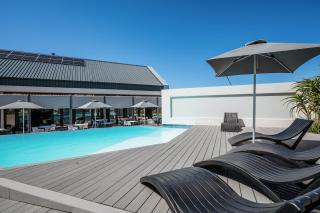 Bella Urnique The Beachfront - Summerstrand - 9
