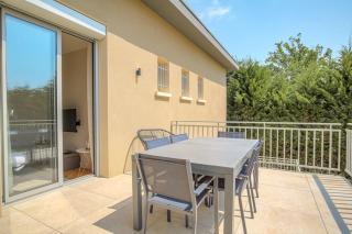 Joli T3 avec terrasse et parking, Écully - 6