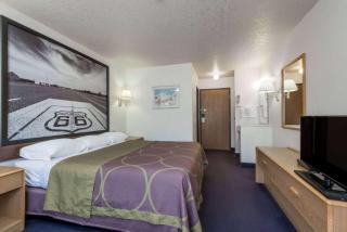 Super 8 by Wyndham Bernalillo - Bernalillo - 4