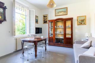 Charming Apartment near the Sea with Patio! - 9