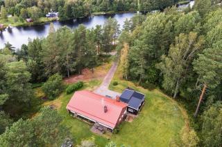 Villa Zinkgruvan Ferienhaus am See in Alleinlage - Zinkgruvan - 0
