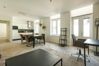 New Xl Prestige Home With Balconies - Roosendaal - 2