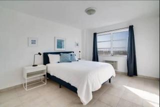 1104- 1BR & 1BA with Spectacular City & Ocean Views - Miami Beach - 3