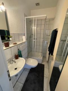 Apartment, parterre, für 3 Gäste, Zentral gelegen, Mitsubishi Halle - Düsseldorf - 8