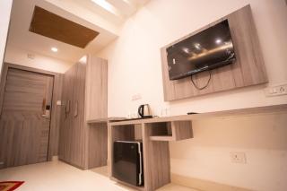 Hotel Shanti International - 3