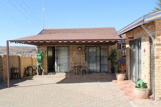 Siyaya Sbosh BnB - 5