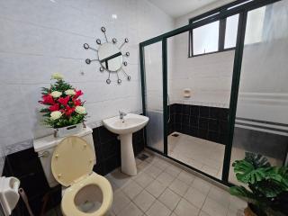 Kenyalang Riverine Emerald 12 Homestay - Kuching - 0