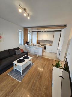 Bright&Cozy-Coresi C5 - Braşov - 8
